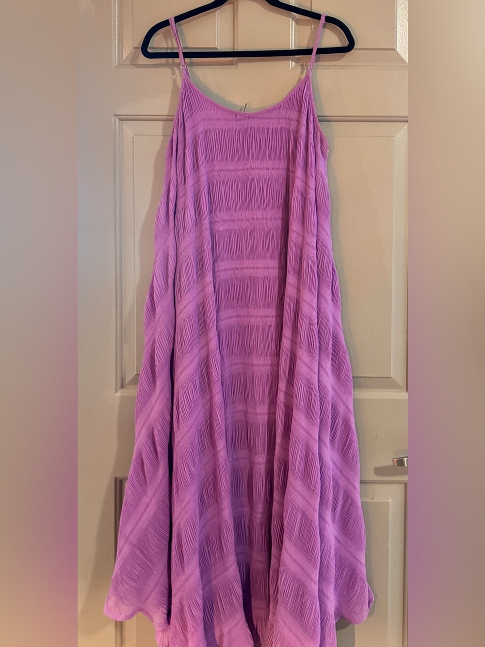 Glam Lavender Textured Flowy Maxi Dress - Medium